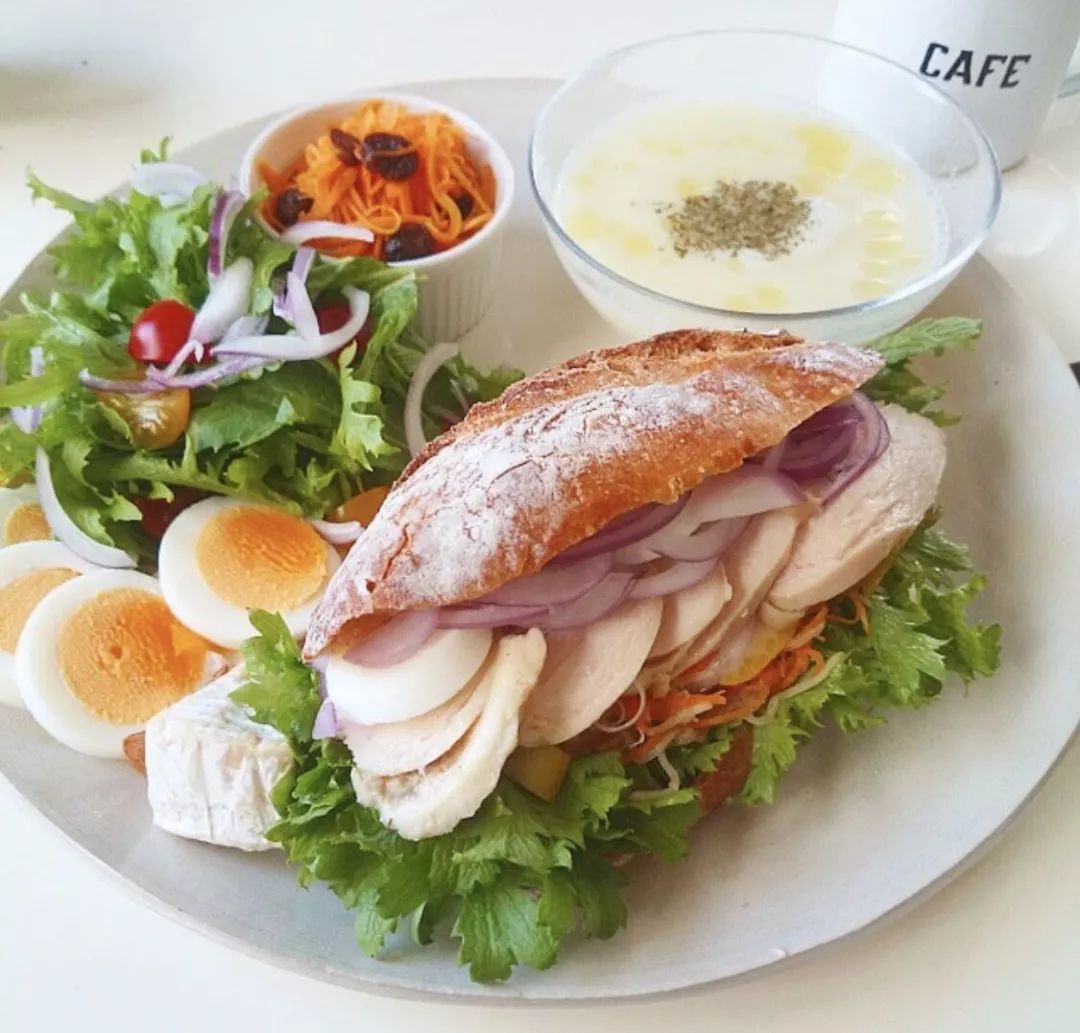 panda sports|《反贪风暴4》蝉联单日票房冠军将破4亿 《雷霆沙赞!》周一暴跌近七成(图3) xiongmao体育