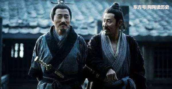 《复仇者联盟4》曝血色将至海报 惊奇队长蓄势待发 美国队长灰飞烟灭?-xiongmao体育(图3) xiongmao体育