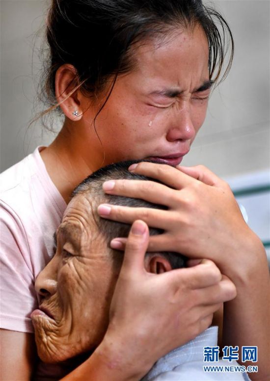 走村串户百余电影放映员主动投身疫情宣传一线:xiongmao体育(图4) 熊猫体育